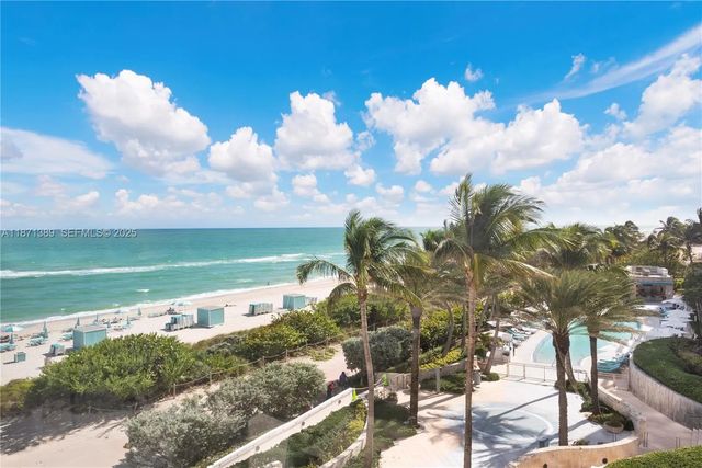6801 Collins Avenue #418 (deed 407), Miami Beach