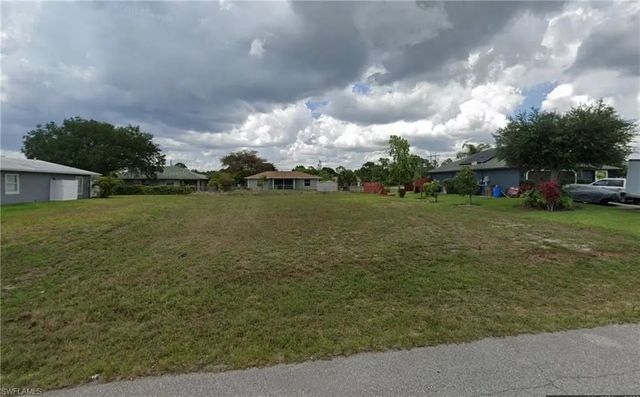 2 of 2 - 2007 Ne 27th Terrace, Cape Coral, FL