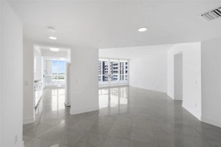 Photo of Listing #F10524876