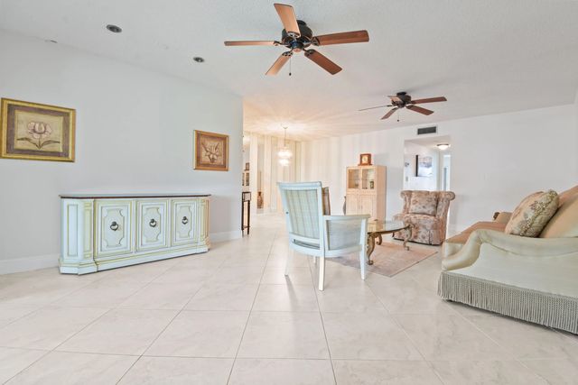 5 of 36 - 1097 Circle Terrace W #c, Delray Beach, FL