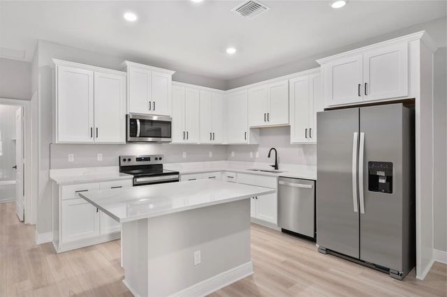 4 of 15 - 1617 Celebration Drive, Fort Pierce, FL