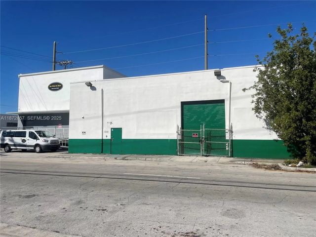 1395 Nw 22nd Street, Miami