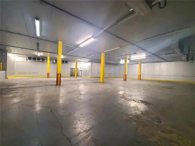 5 of 15 - 1395 Nw 22nd Street, Miami, FL