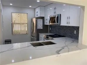 Photo of Listing #F10525051