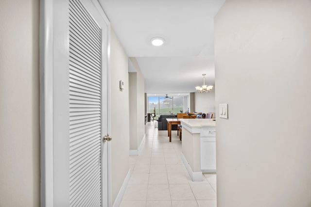 2 of 29 - 4539 Luxemburg Court #104, Lake Worth, FL
