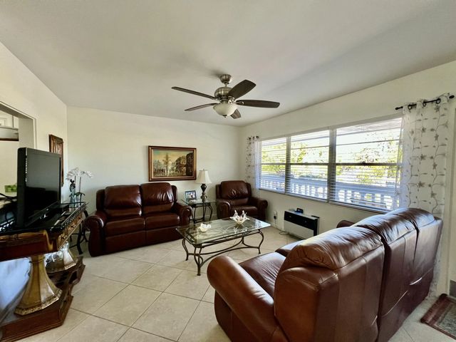 2 of 44 - 180 Tilford I, Deerfield Beach, FL