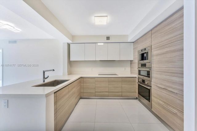 5 of 25 - 300 Sunny Isles Boulevard #4-803, Sunny Isles Beach, FL