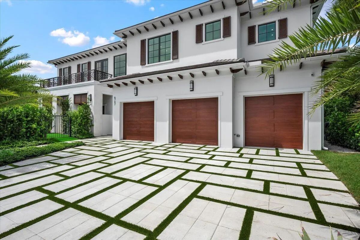 6707 Pamela Lane, West Palm Beach