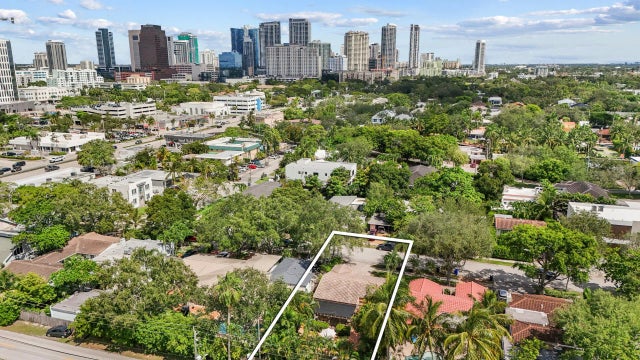 712 Se 11th Court, Fort Lauderdale