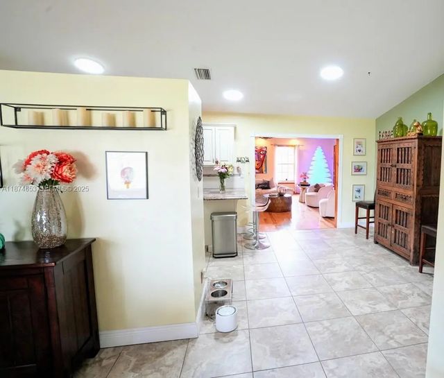 3 of 25 - 2304 Se 8th Terrace, Cape Coral, FL