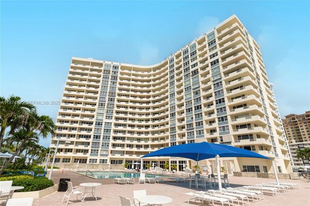3180 S Ocean Drive #1517, Hallandale Beach