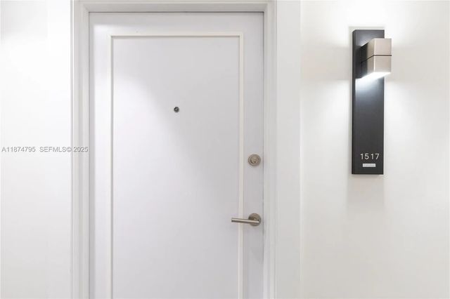 2 of 36 - 3180 S Ocean Drive #1517, Hallandale Beach, FL
