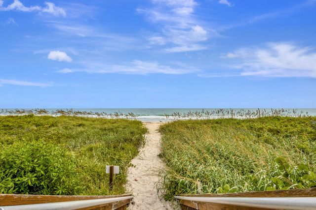 2 of 41 - 5055 N Highway A1a #205, Hutchinson Island, FL