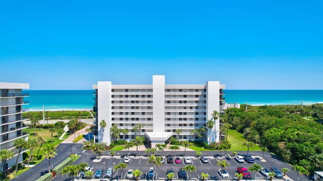 3 of 41 - 5055 N Highway A1a #205, Hutchinson Island, FL
