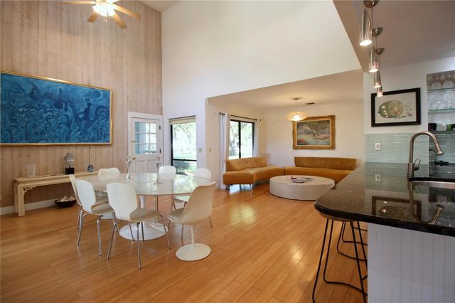 5 of 40 - 902 Holoma Drive, Vero Beach, FL