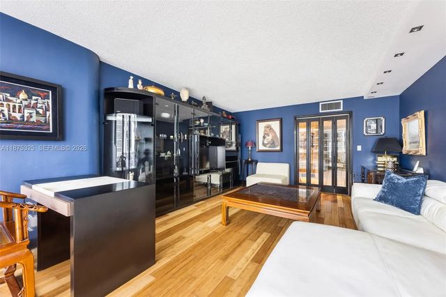 3 of 29 - 1717 N Bayshore Drive #a-3042, Miami, FL