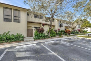 Photo of Listing #R11122537