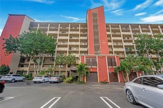 Photo of Listing #F10524476