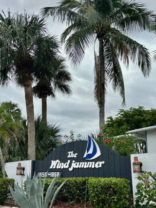 Photo of Listing #R11123066