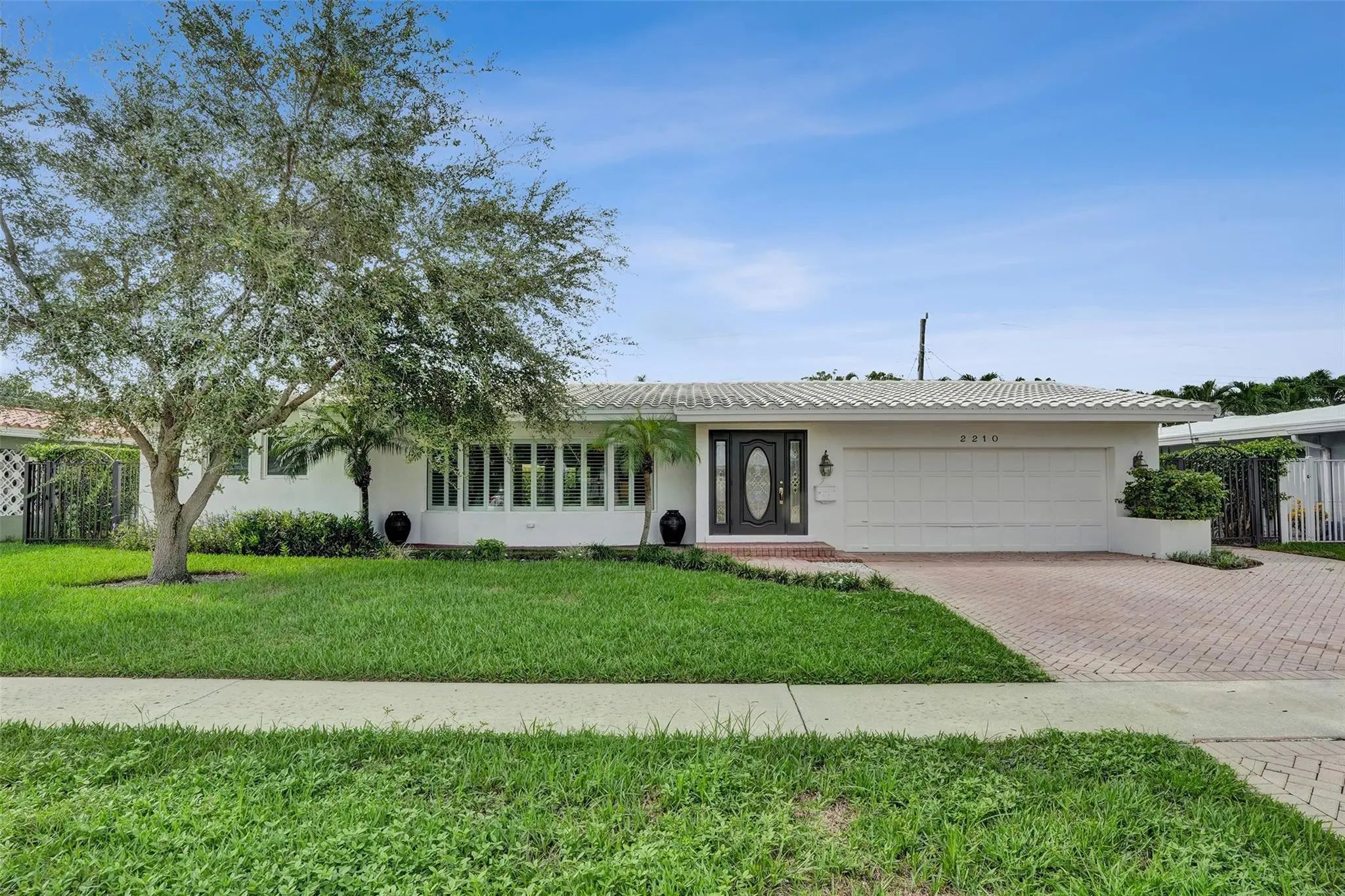 2210 Ne 61st Court, Fort Lauderdale