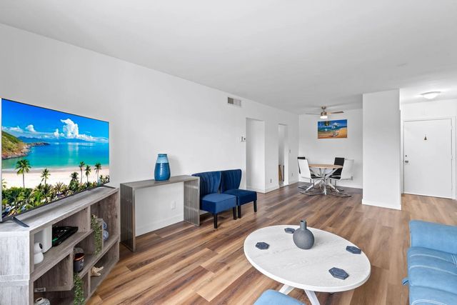 418 S Cypress Road #128, Pompano Beach
