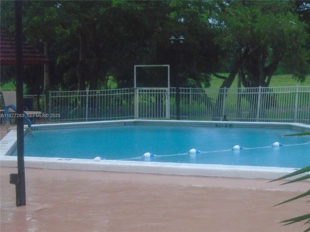 5 of 23 - 7051 Environ Boulevard #136, Lauderhill, FL