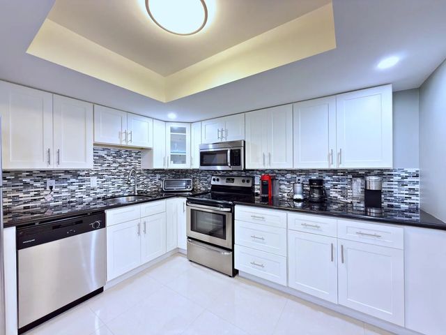 3 of 64 - 3546 S Ocean Boulevard #515, South Palm Beach, FL