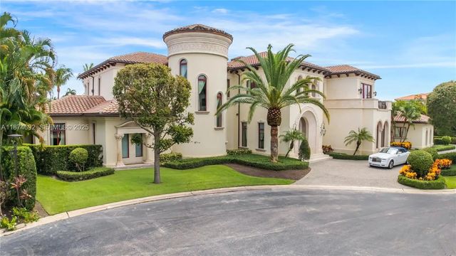5 of 73 - 700 Osprey Point Circle, Boca Raton, FL