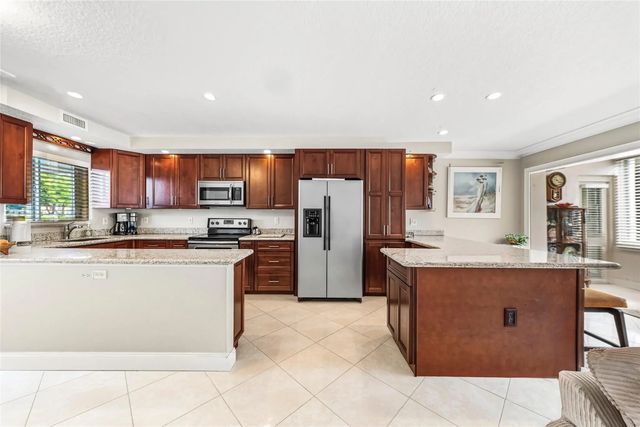 3 of 36 - 1000 Se 4th Street #117 & 118, Fort Lauderdale, FL