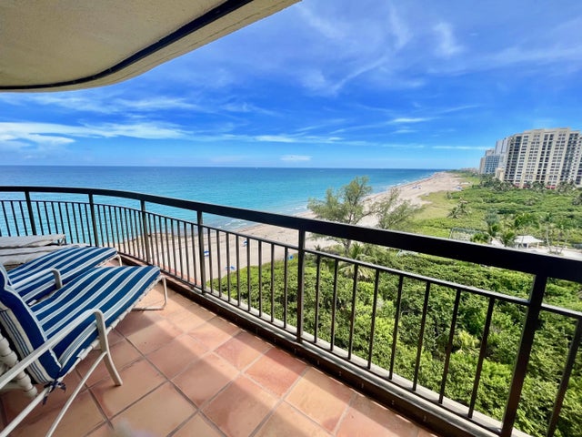 4000 N Ocean Drive #902, Singer Island