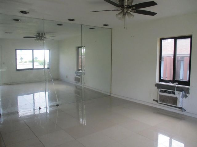 2 of 13 - 1220 Nw 7th Terrace, Fort Lauderdale, FL