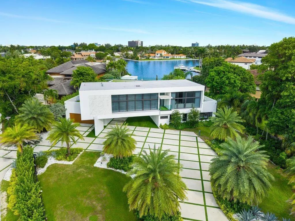 19 Gatehouse Road, Sea Ranch Lakes