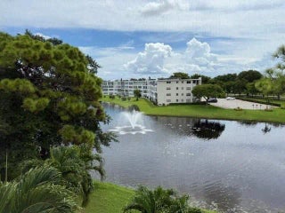 Photo of Listing #F10524742