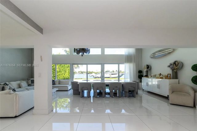 1215 N Biscayne Point Road, Miami Beach