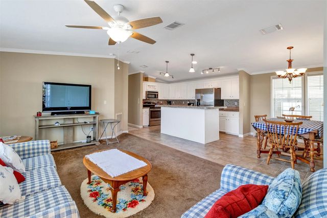 2 of 13 - 192 N Arbor Lane, Vero Beach, FL