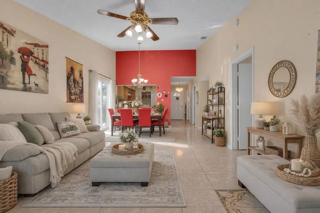 5617 Blue Shadows Court #4, Orlando