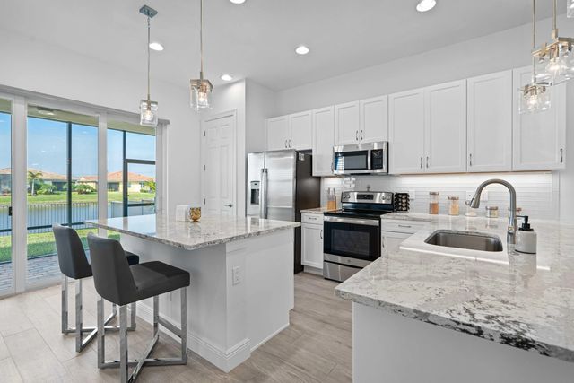 25074 Sw Alberti Way, Port St. Lucie