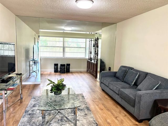 4 of 11 - 3080 Holiday Springs Boulevard #301, Margate, FL