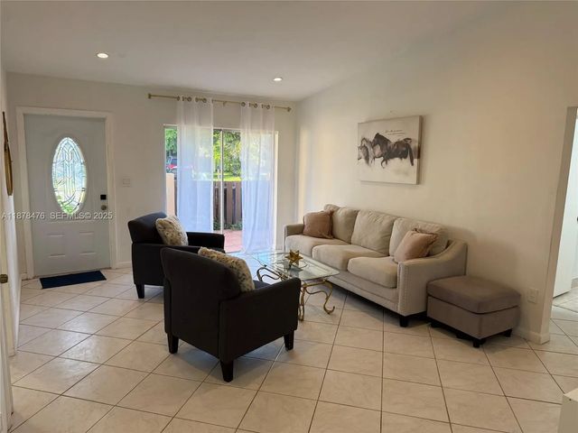 3 of 16 - 12413 Sw 112th Terrace, Miami, FL