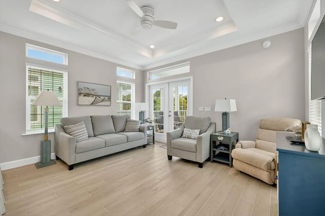 5 of 44 - 300 Ne Coastal Drive, Jensen Beach, FL