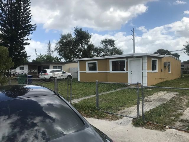 2180 Rutland Street, Opa-Locka