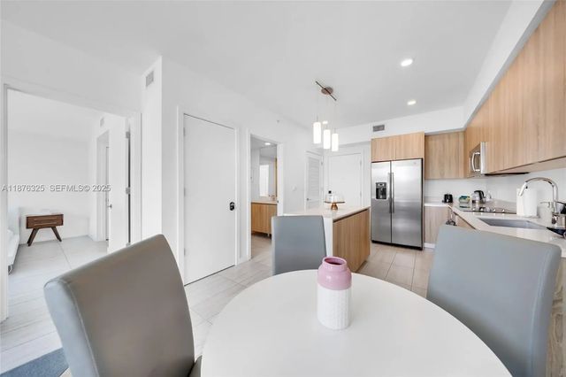 4 of 29 - 3900 Biscayne Boulevard #s-208, Miami, FL