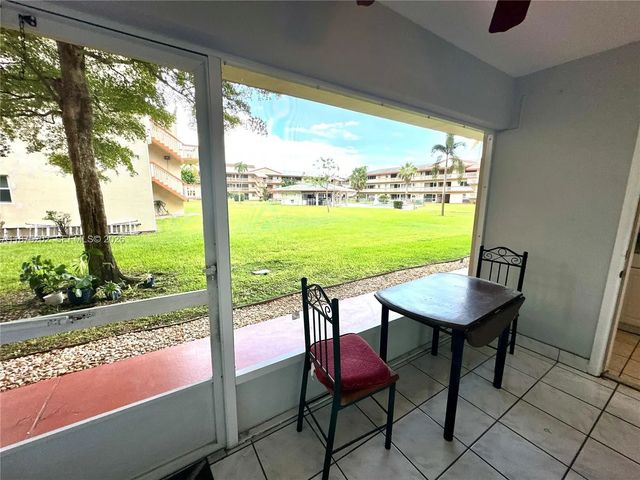 4 of 25 - 5300 Washington Street #a139, Hollywood, FL