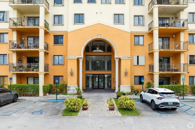 9340 Fontainebleau Boulevard #w206, Miami