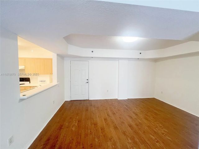 5 of 32 - 9340 Fontainebleau Boulevard #w206, Miami, FL