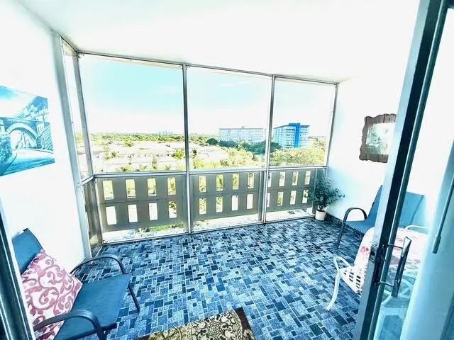3 of 15 - 4330 Hillcrest Drive #904, Hollywood, FL