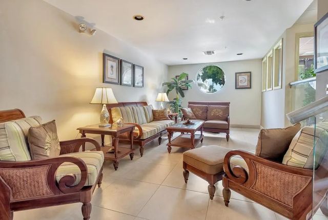 4 of 32 - 1009 N Ocean Boulevard N #503, Pompano Beach, FL