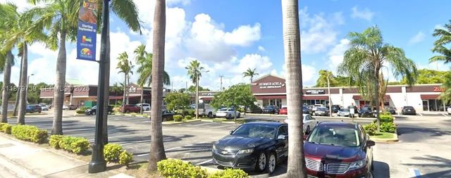 5 of 6 - 640-644 W Hallandale Beach Boulevard, Hallandale Beach, FL