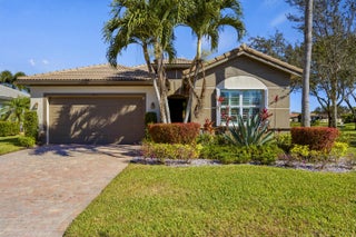 Photo of Listing #R11124421