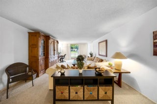 Photo of Listing #F10526836